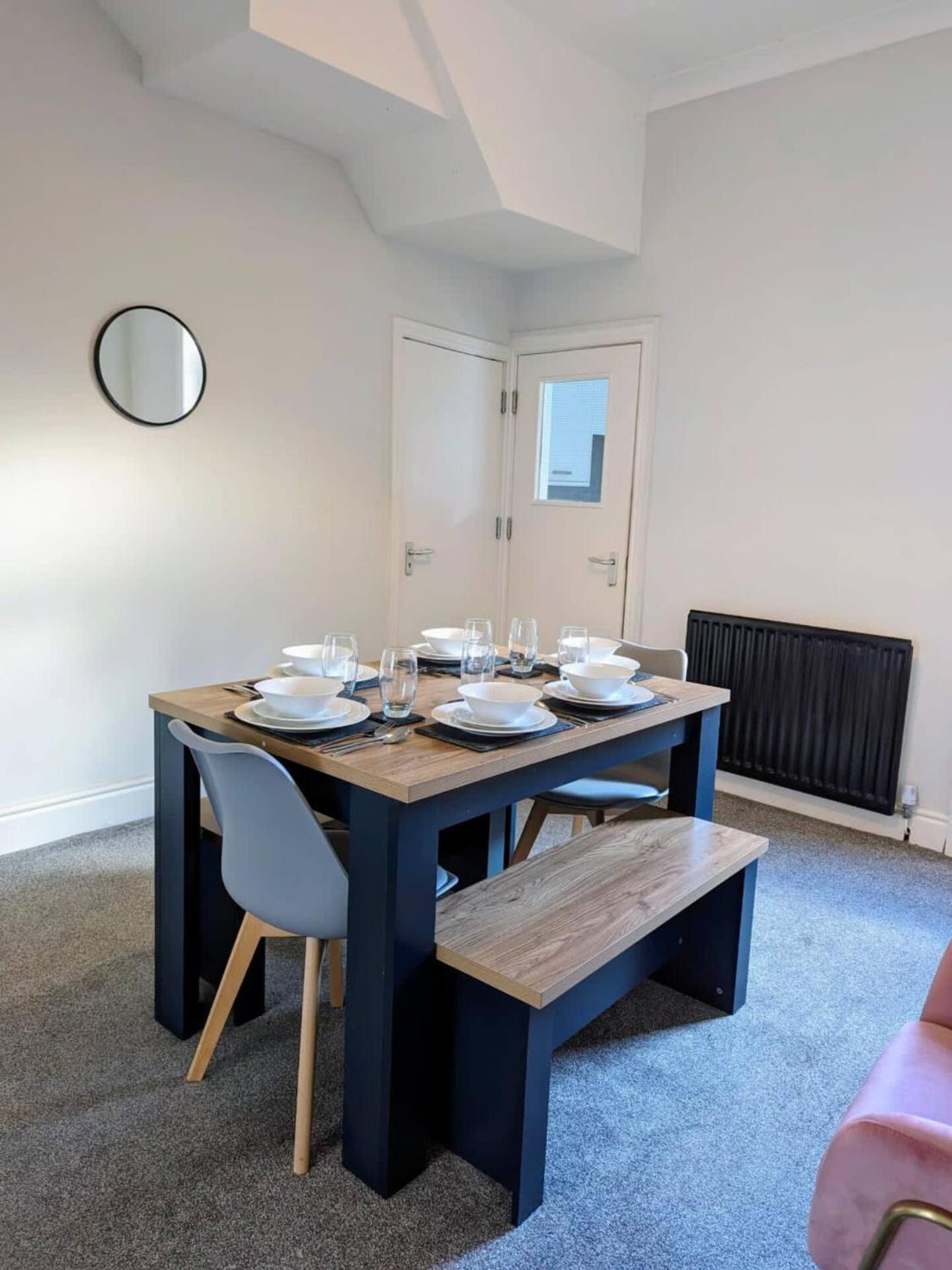 Spacious And Homey 4 Bedroom House Bishop Auckland Exterior foto